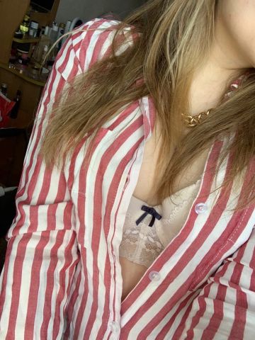 Олеся Одна Радость